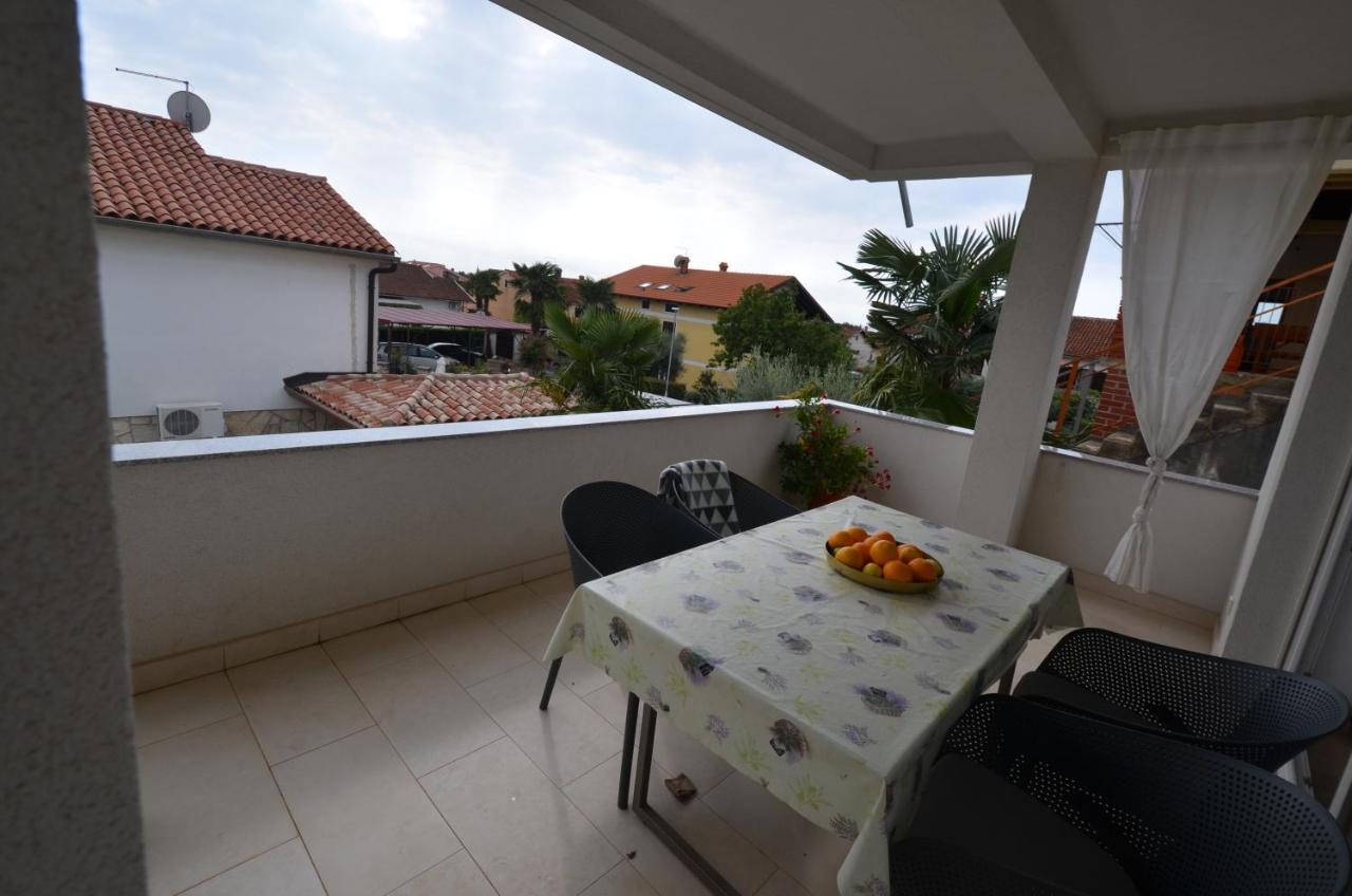 Apartments Karmen Maria Novigrad Istria Dış mekan fotoğraf